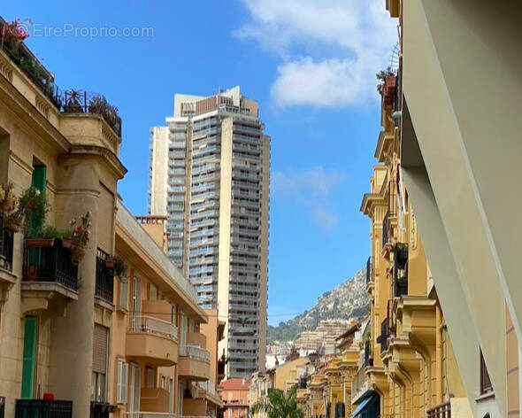 Appartement à BEAUSOLEIL