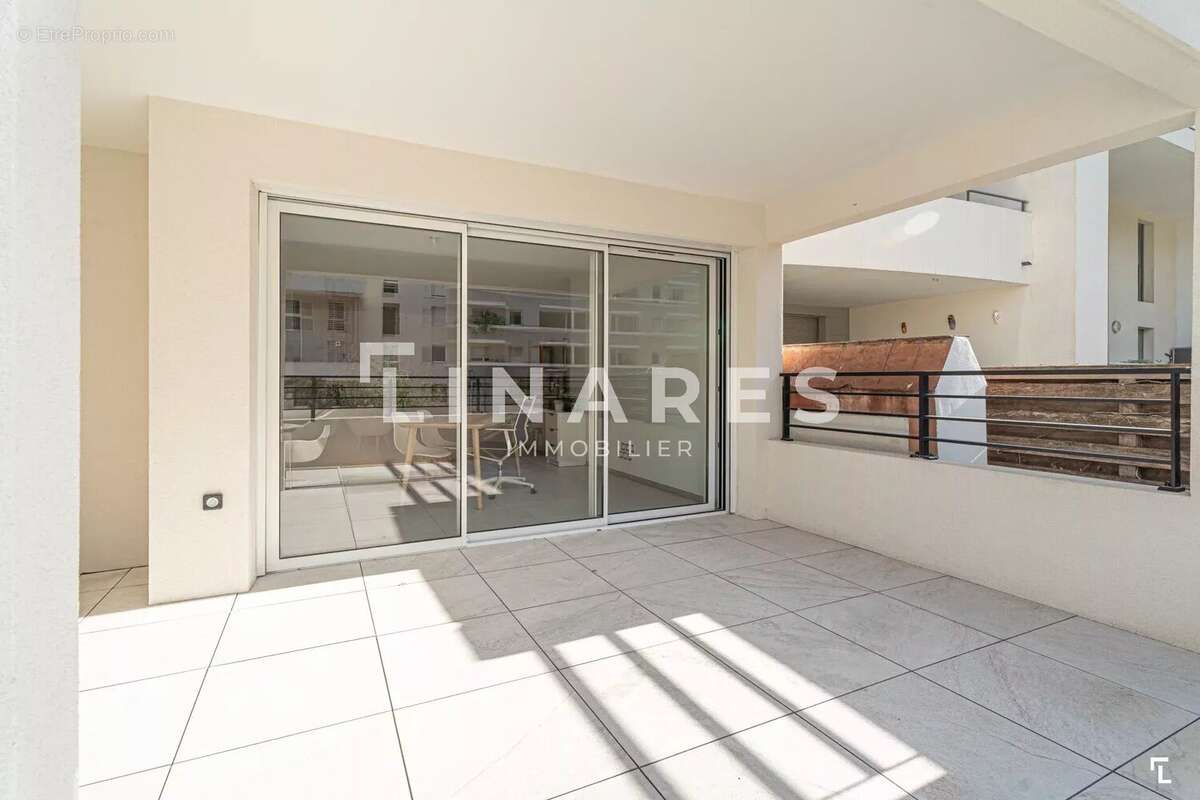 Appartement à MARSEILLE-8E