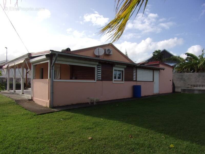 Maison à SAINTE-ANNE