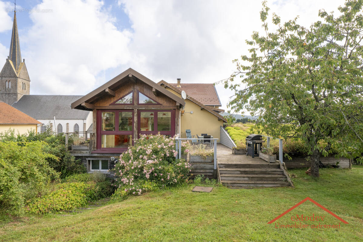 Maison à GIRMONT-VAL-D&#039;AJOL
