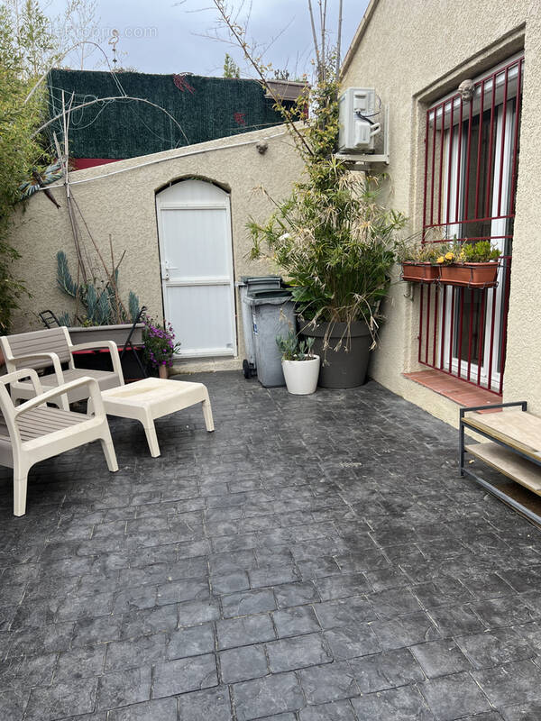 Maison à VILLENEUVE-DE-LA-RAHO