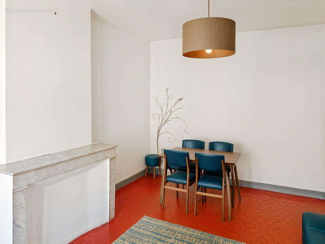 Appartement à NIMES