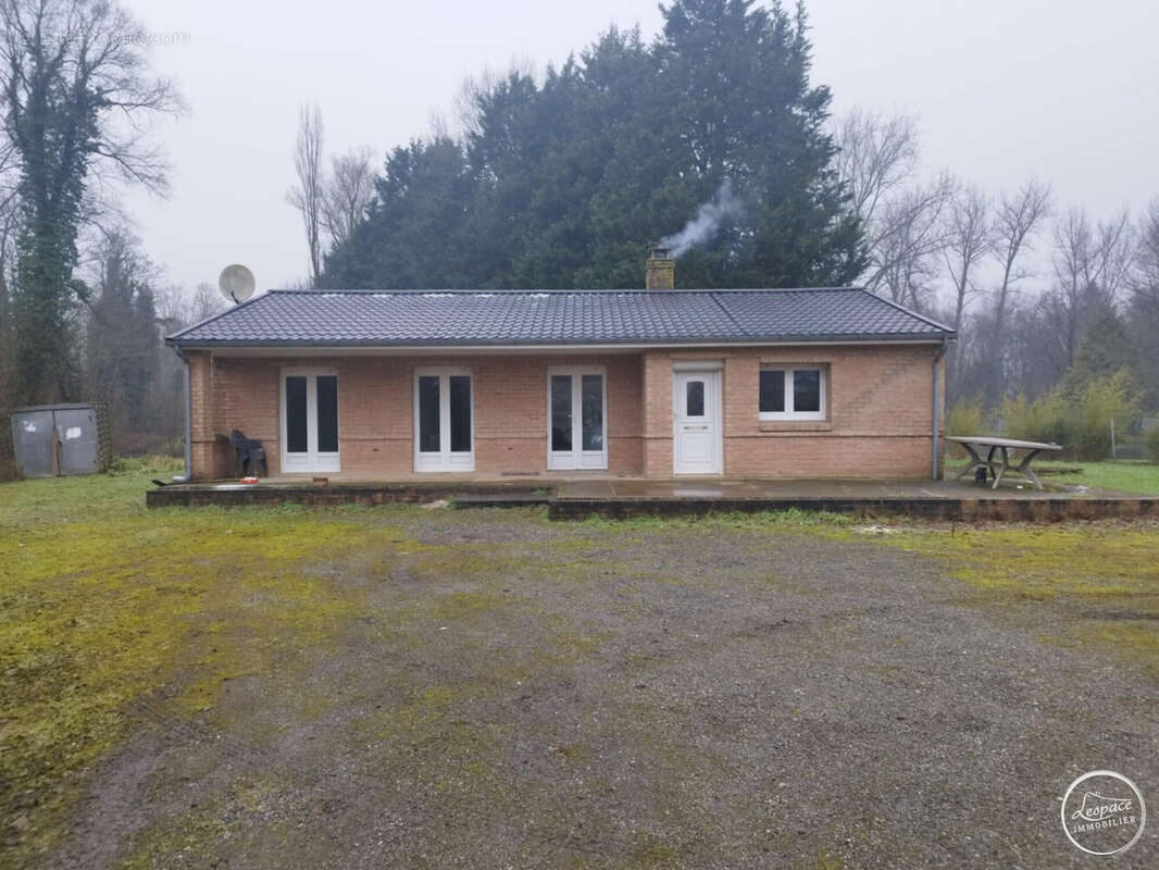 Maison à OUVE-WIRQUIN