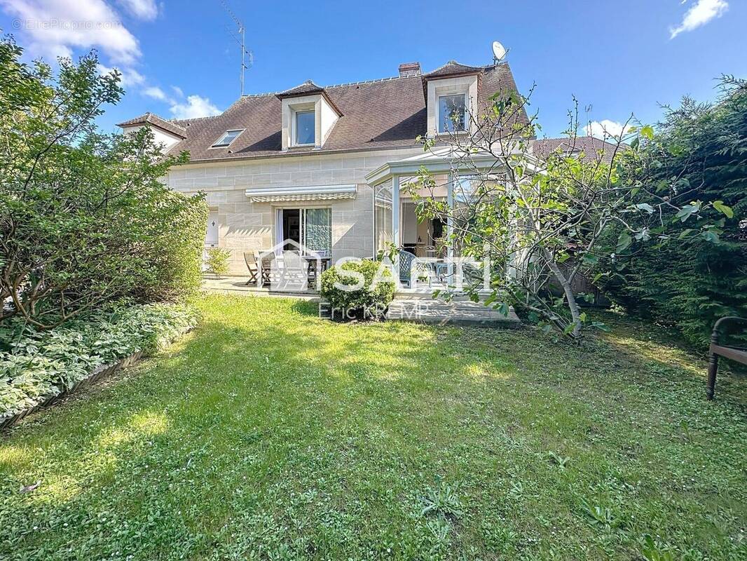 Photo 1 - Maison à CHANTILLY