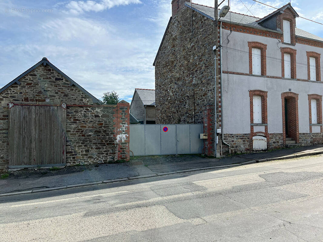 Maison à MARTIGNE-FERCHAUD