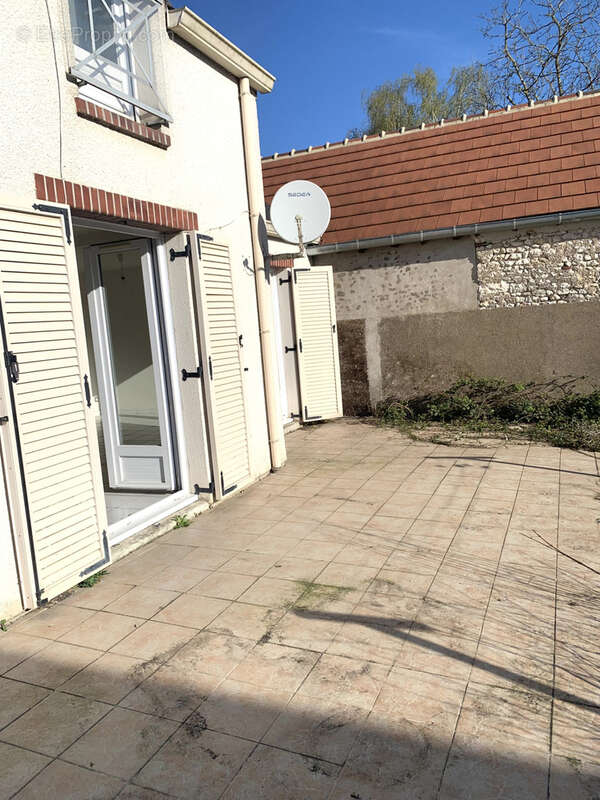 Maison à SAINT-JEAN-DE-LA-RUELLE