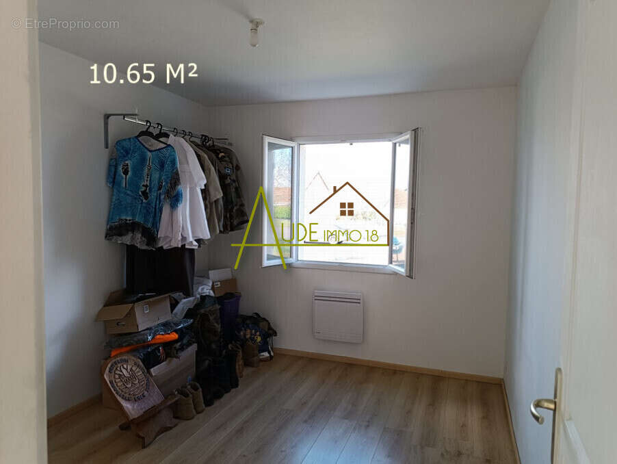 Maison à AVORD