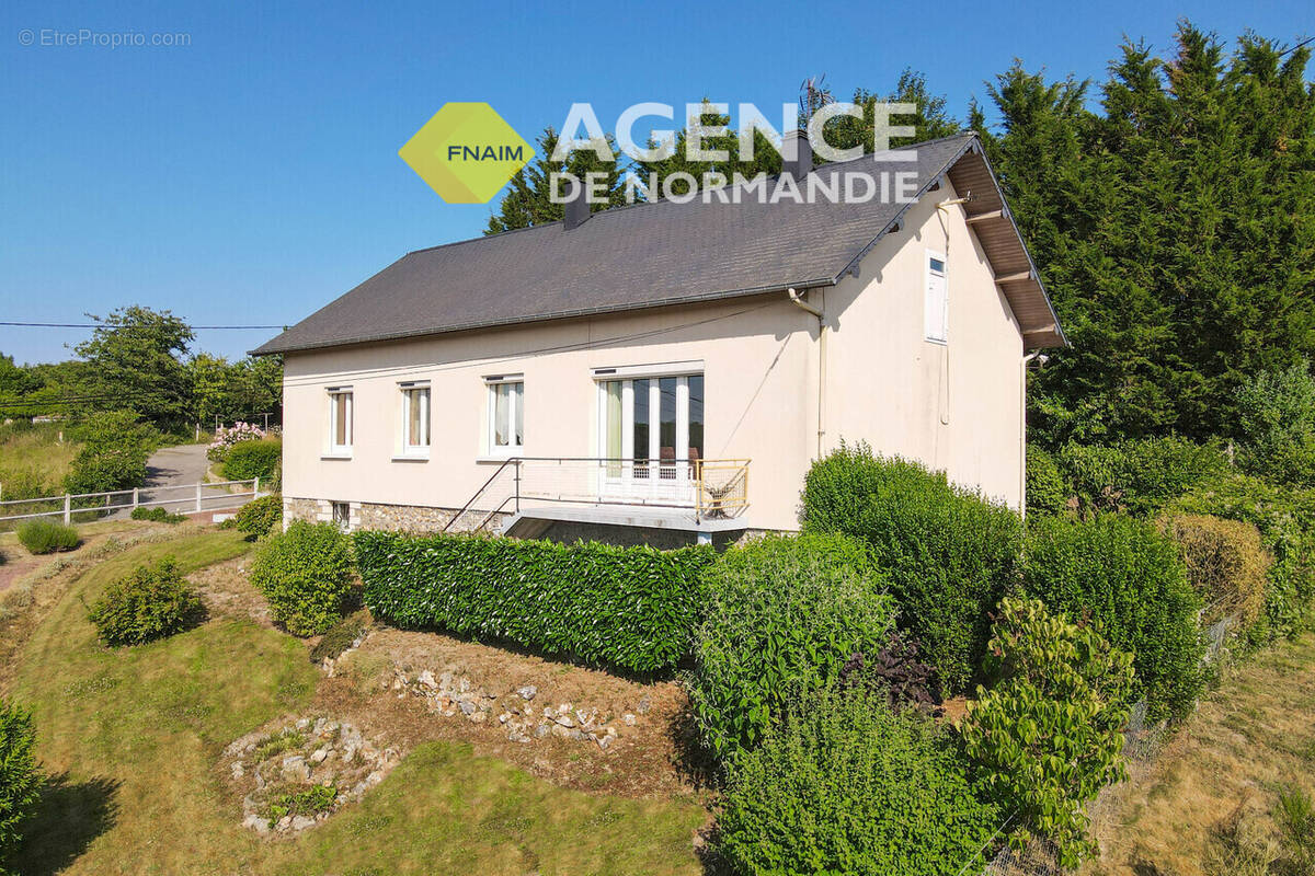 Maison à MONTREUIL-L&#039;ARGILLE