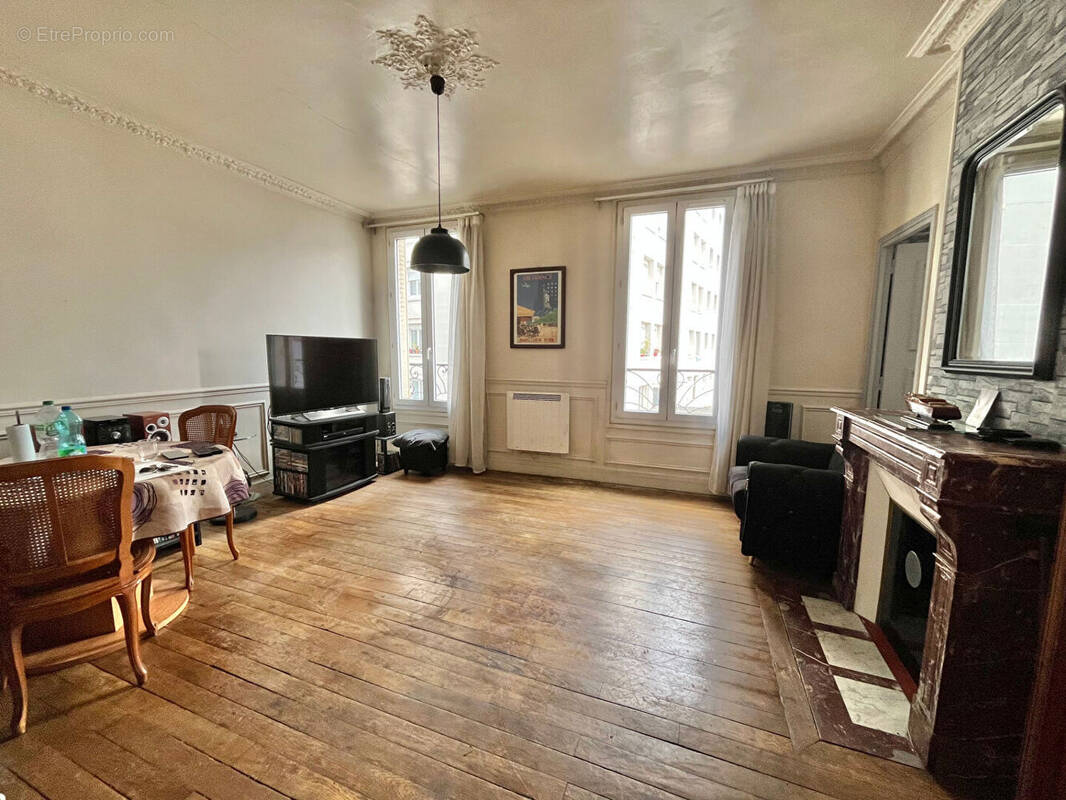 Appartement à SAINT-DENIS