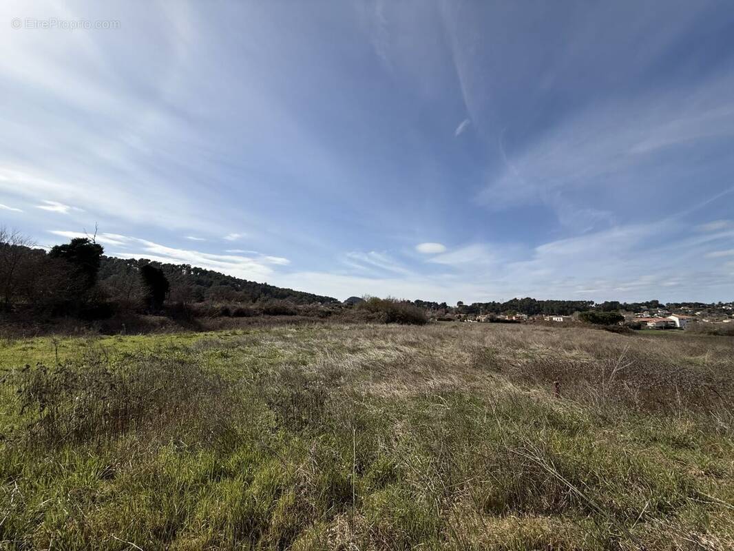 Terrain à GARDANNE