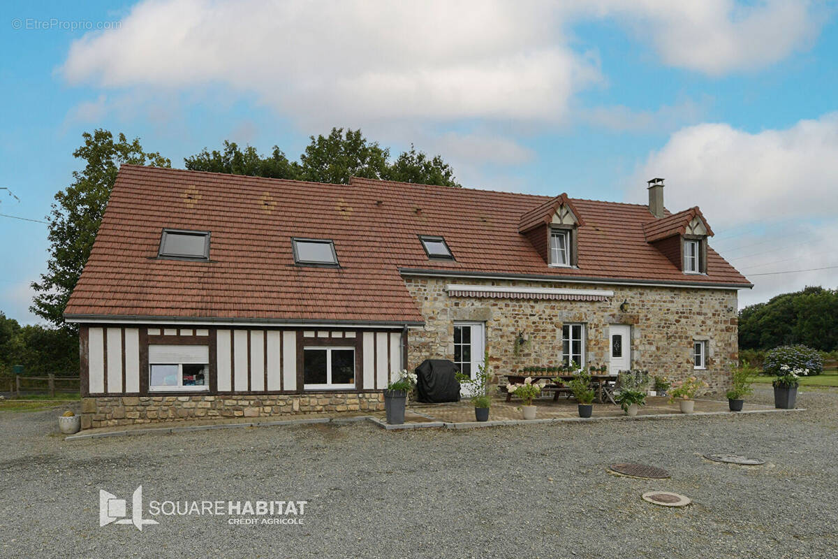 Maison à LA FERRIERE-AUX-ETANGS