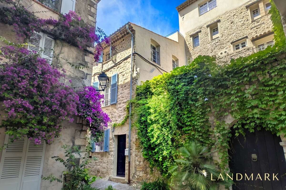 Maison à ANTIBES