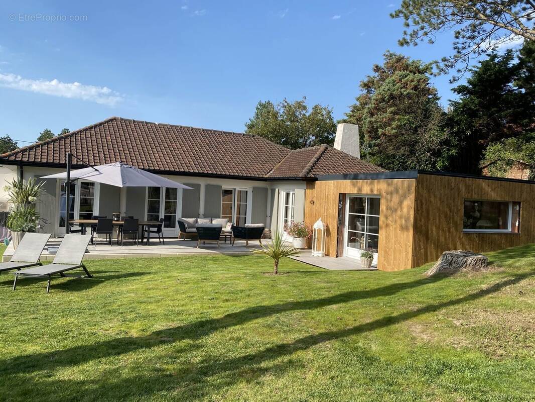 Maison à CUCQ