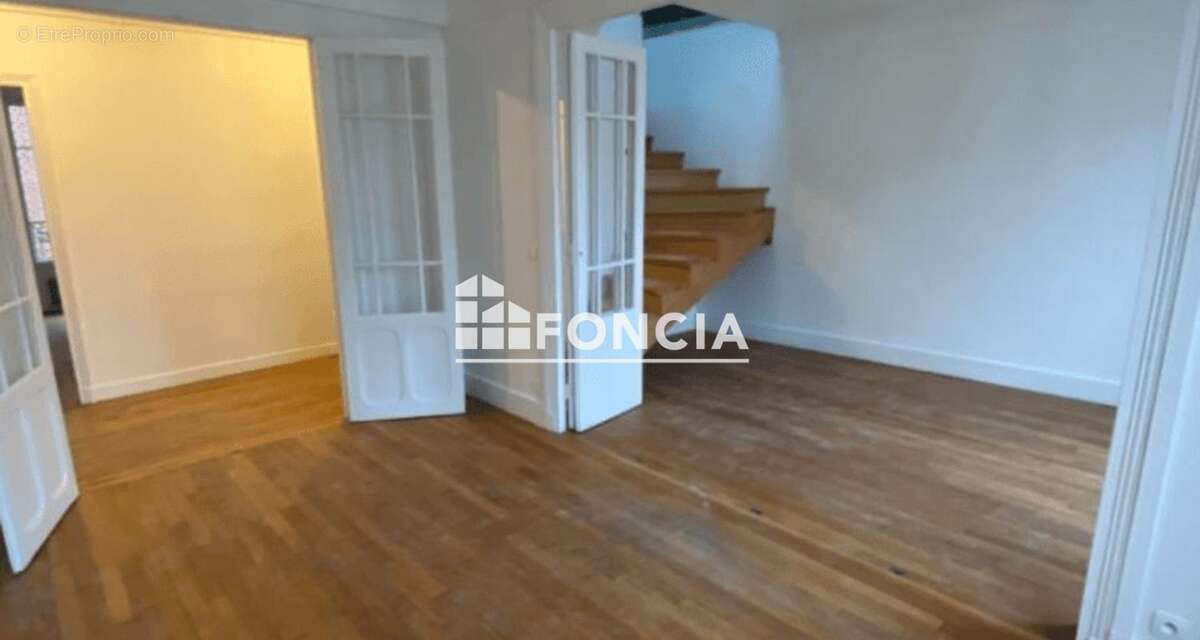 Appartement à ASNIERES-SUR-SEINE
