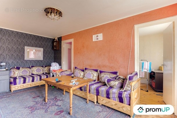 Appartement à SAINT-ETIENNE
