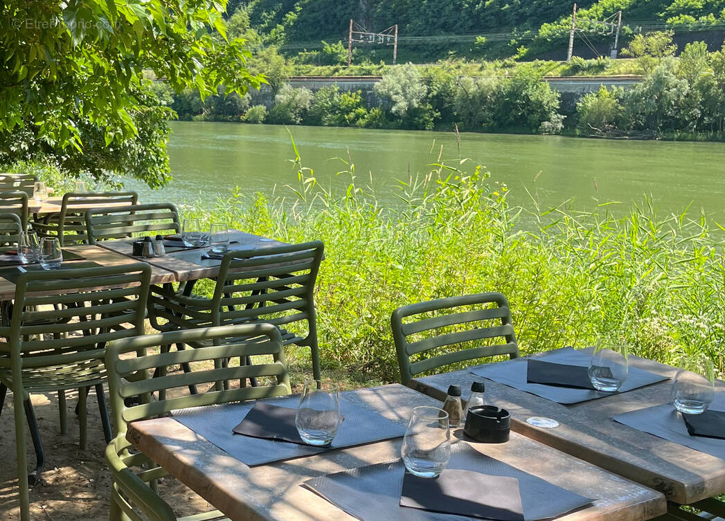 Appartement à ROCHETAILLEE-SUR-SAONE