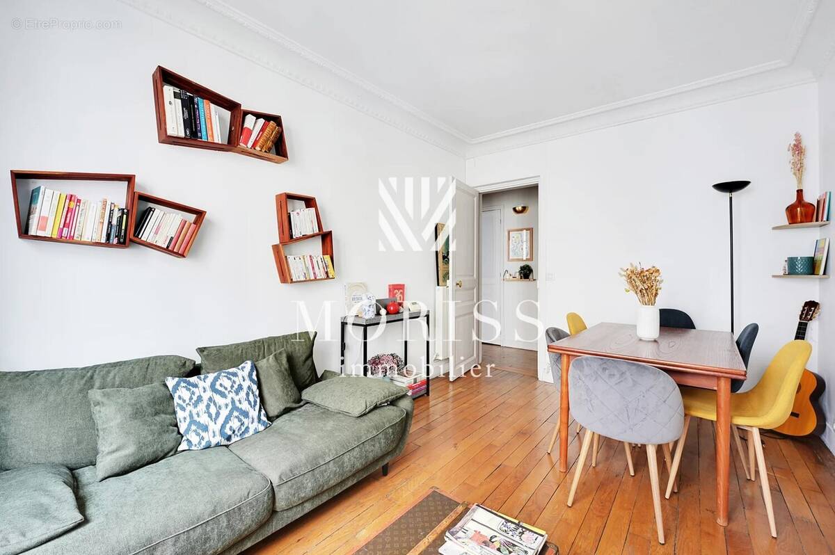Appartement à PARIS-11E