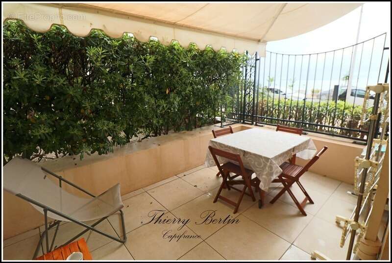 Appartement à MENTON