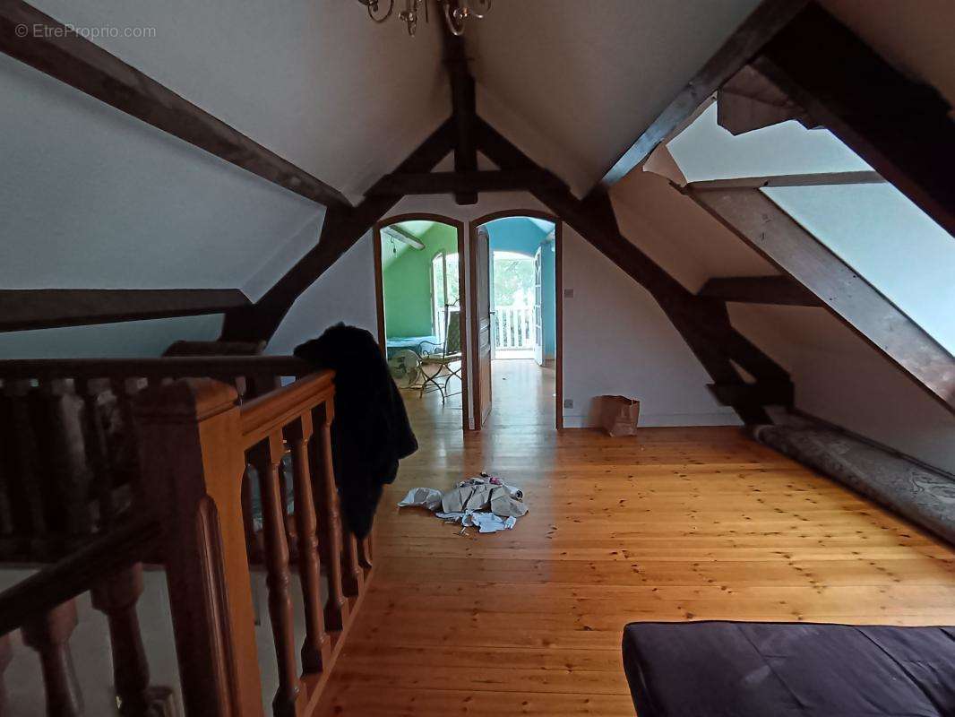 Maison à AMBARES-ET-LAGRAVE