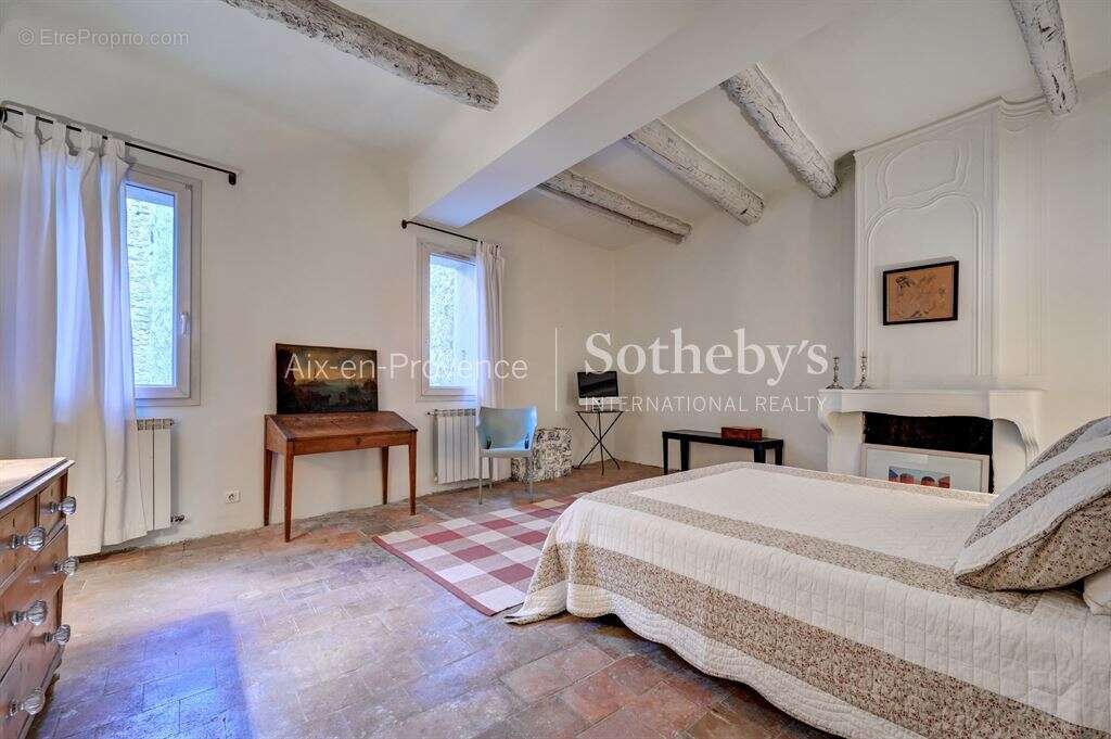 Maison à AIX-EN-PROVENCE
