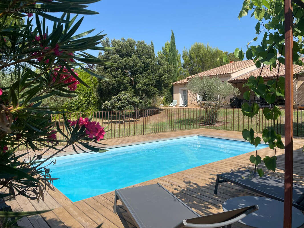 Maison à PIOLENC
