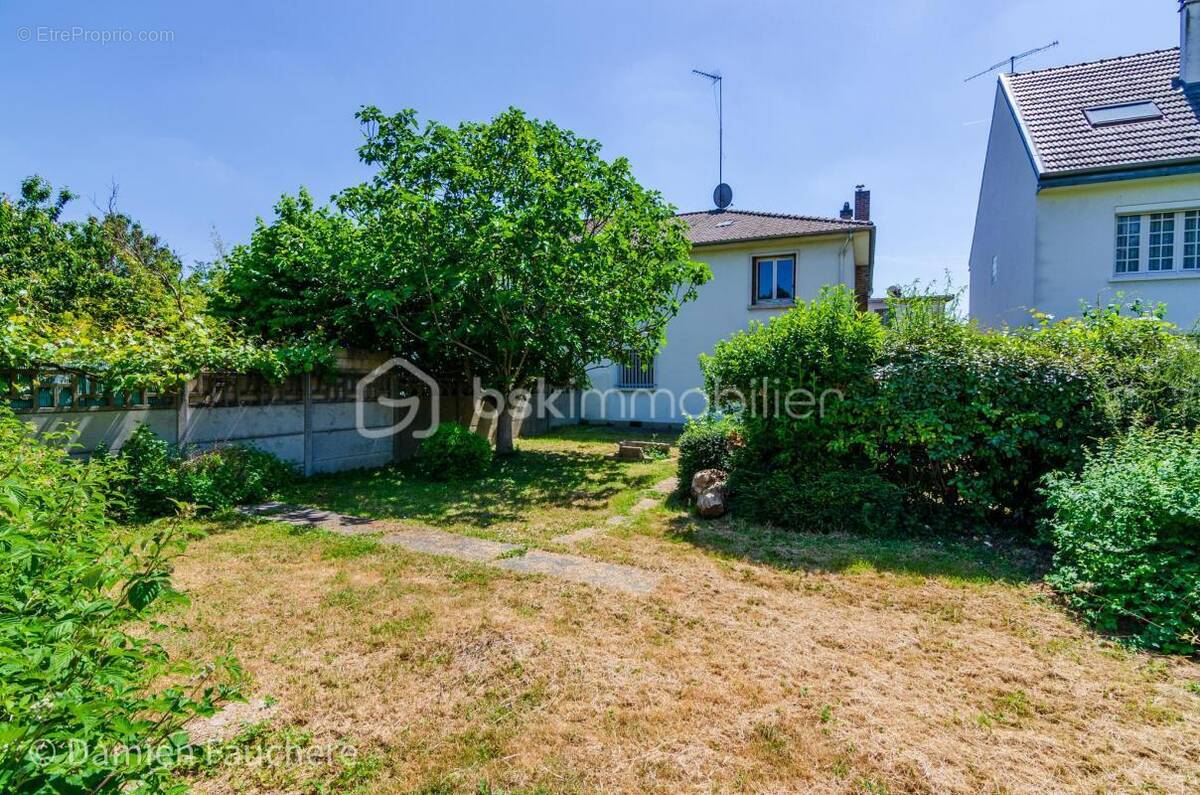 Maison à VILLEJUIF