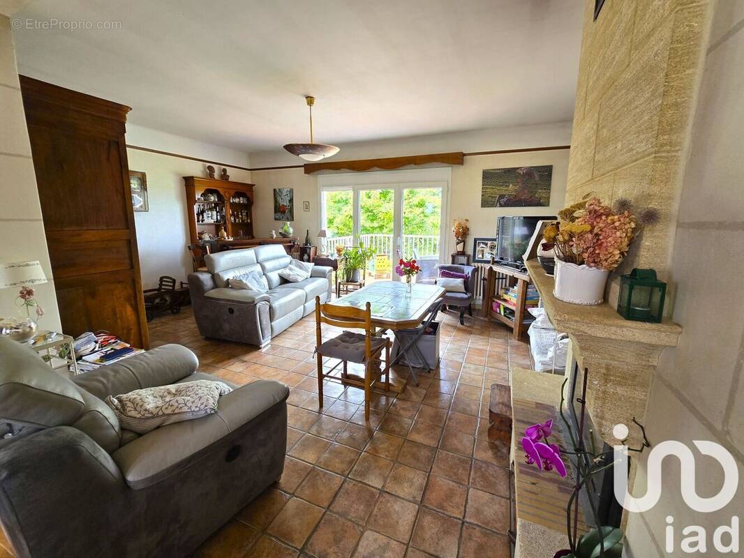 Photo 1 - Maison à BUZANCAIS