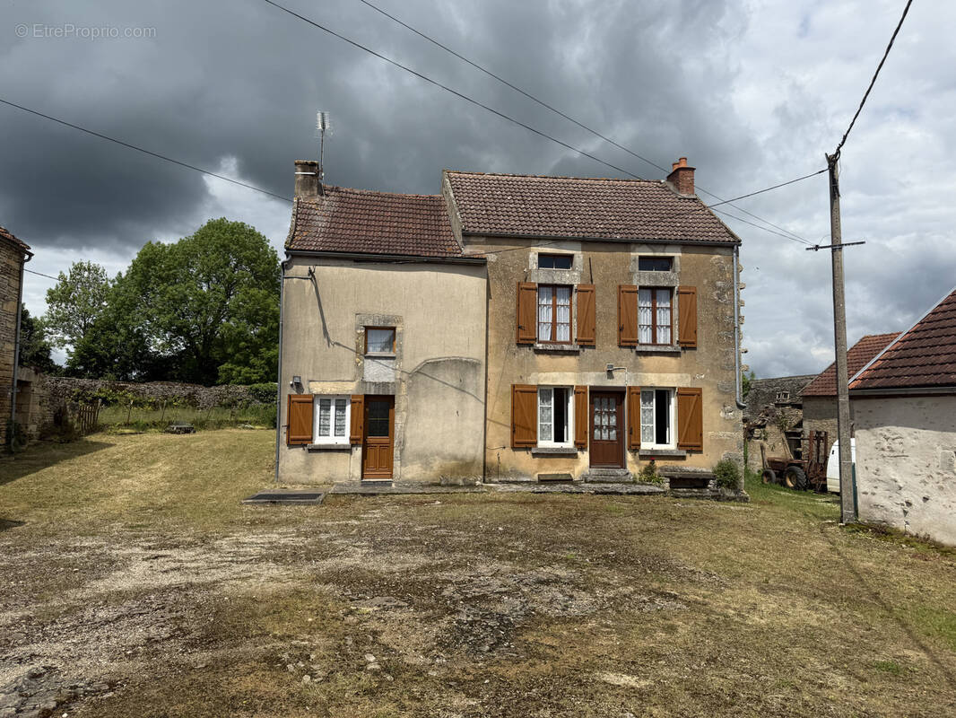 Maison à SEMUR-EN-AUXOIS