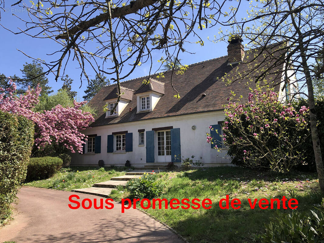 Maison à LES LOGES-EN-JOSAS