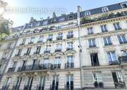 Appartement à PARIS-10E
