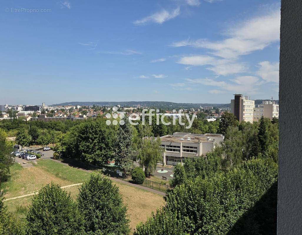 Appartement à SAINT-GRATIEN