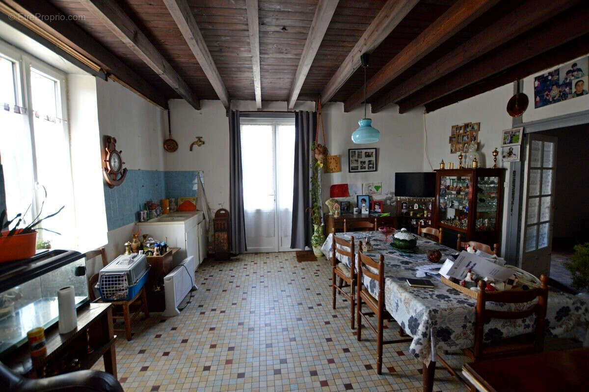 Maison à PELLEGRUE