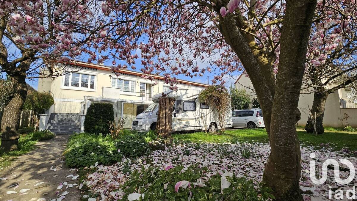 Photo 1 - Maison à ORMESSON-SUR-MARNE