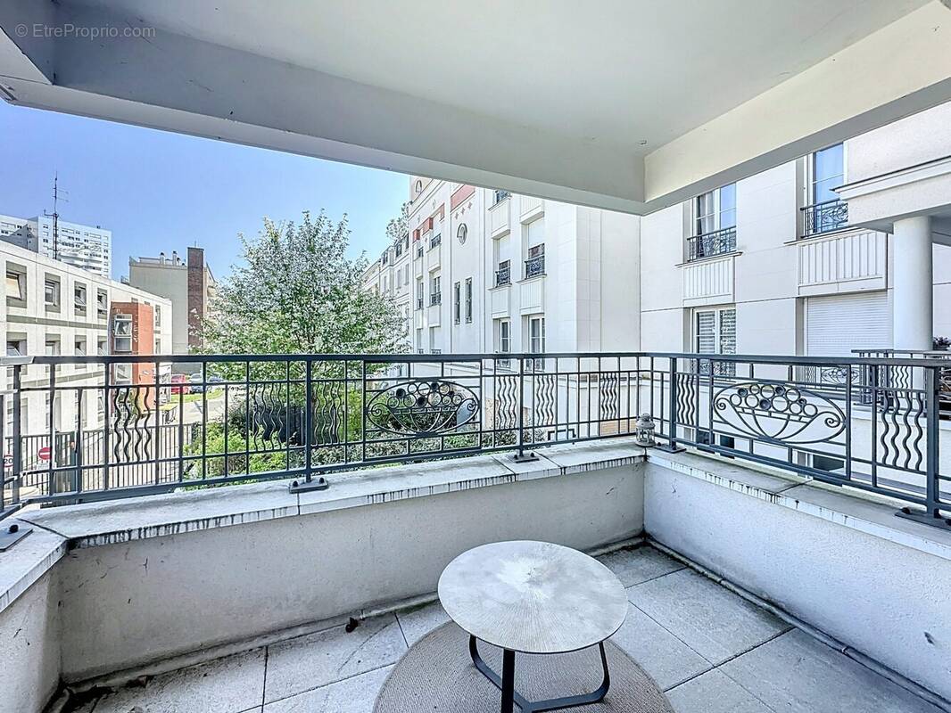 Appartement à MAISONS-ALFORT