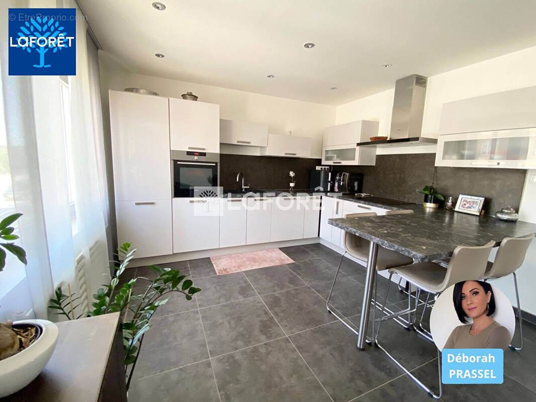 Appartement à TREMERY