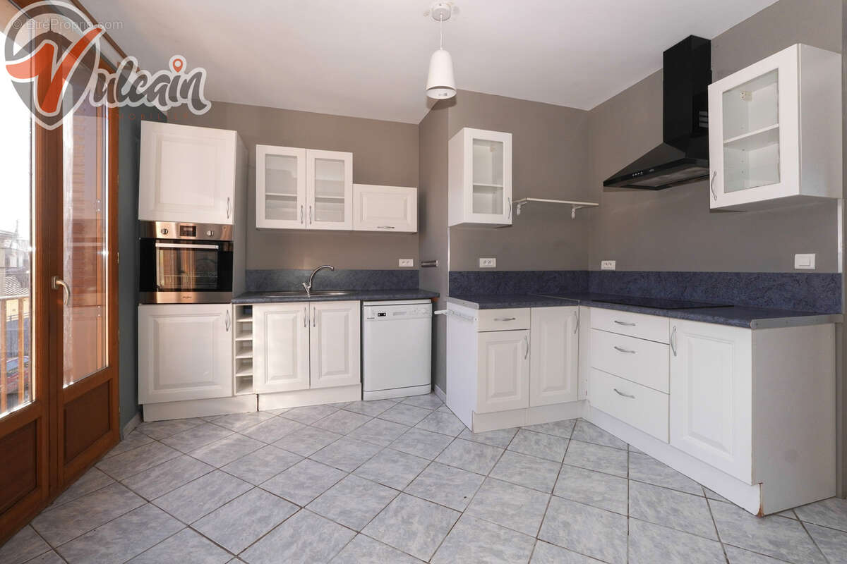 Appartement à PONT-DU-CHATEAU