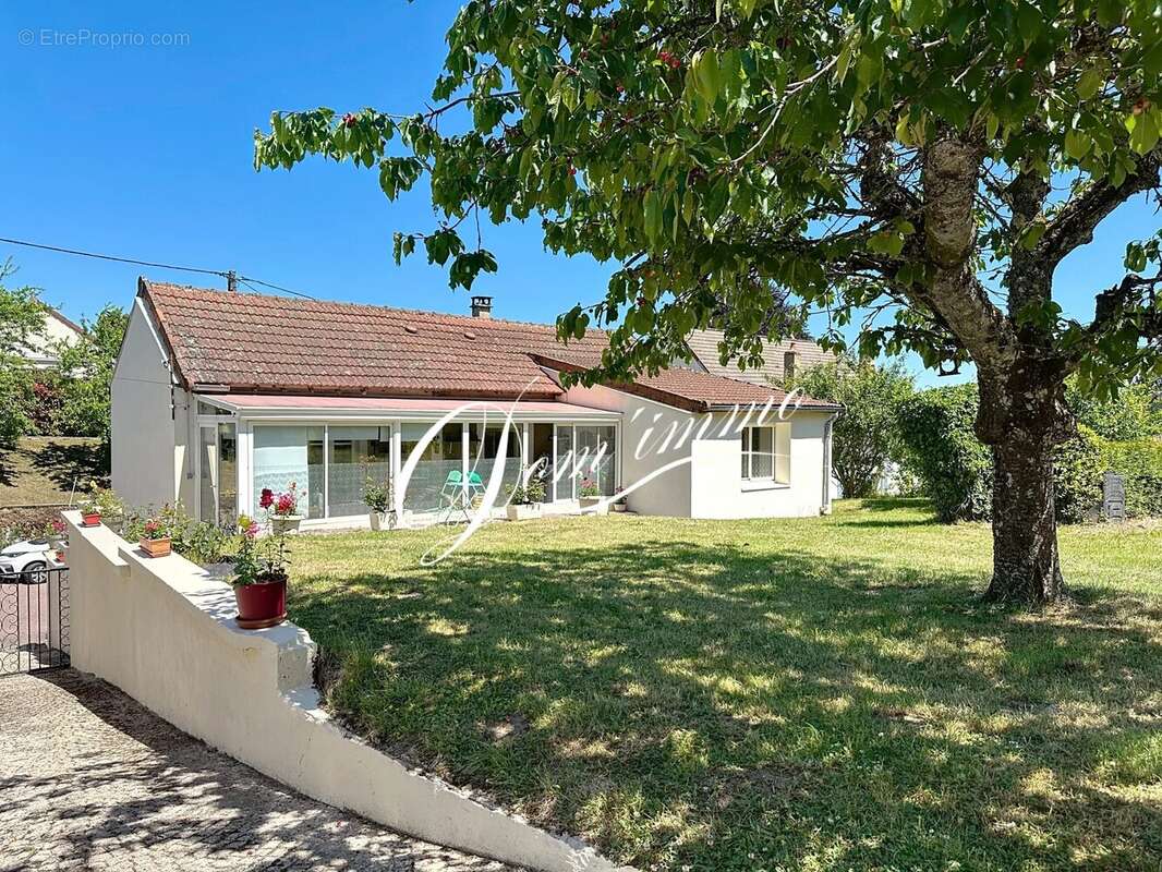 Maison à SAULIEU