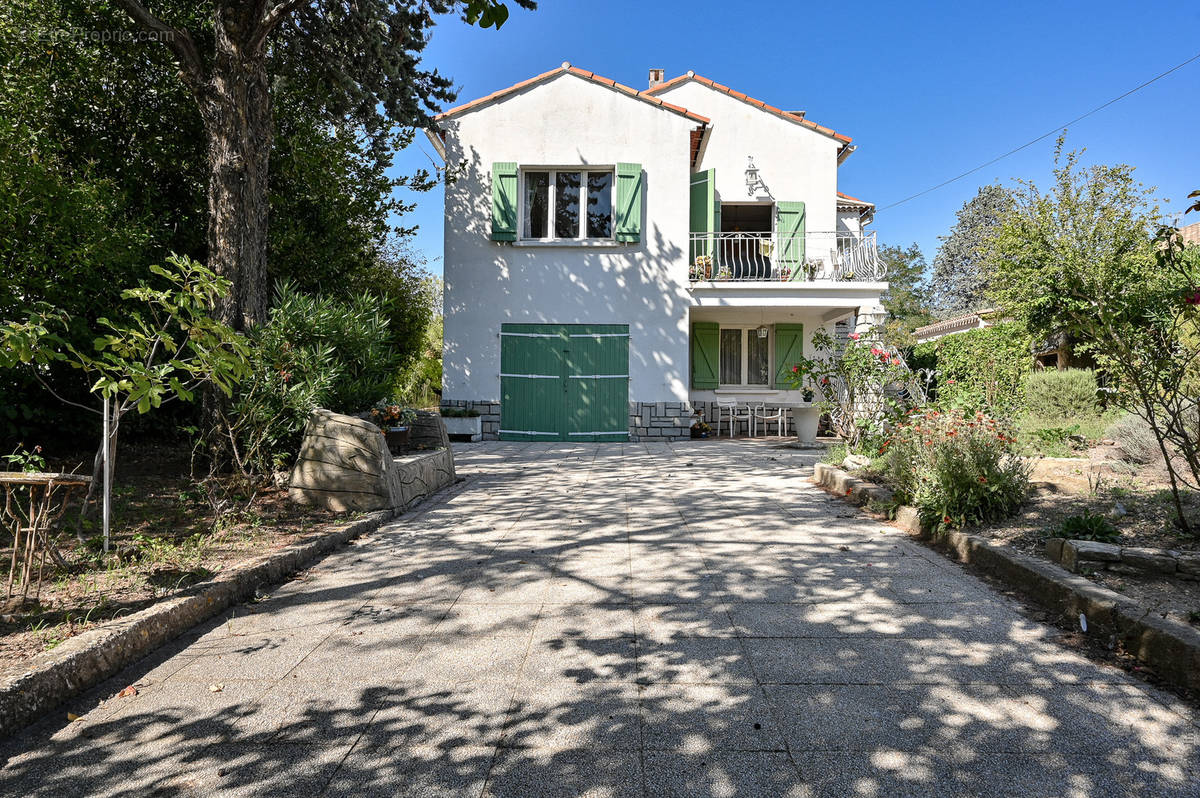 Maison à AUBAGNE