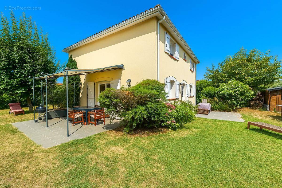 Maison à LEGUEVIN