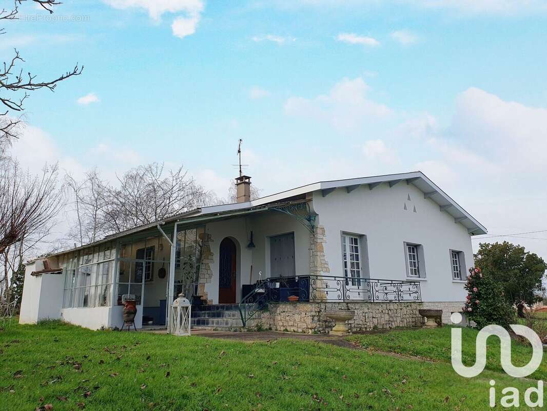 Photo 9 - Maison à GENSAC