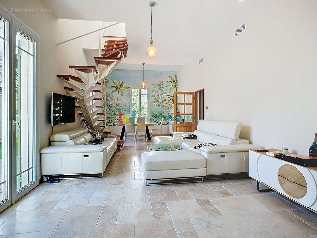 Maison à ANTIBES