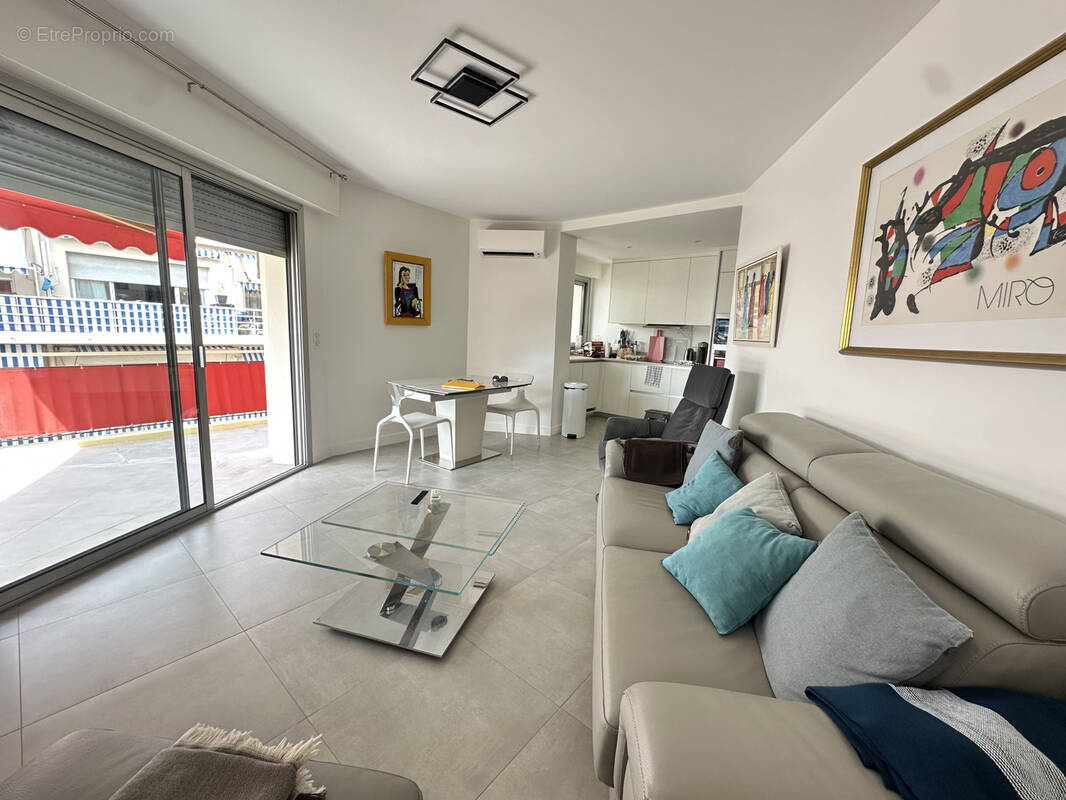 Appartement à CANNES