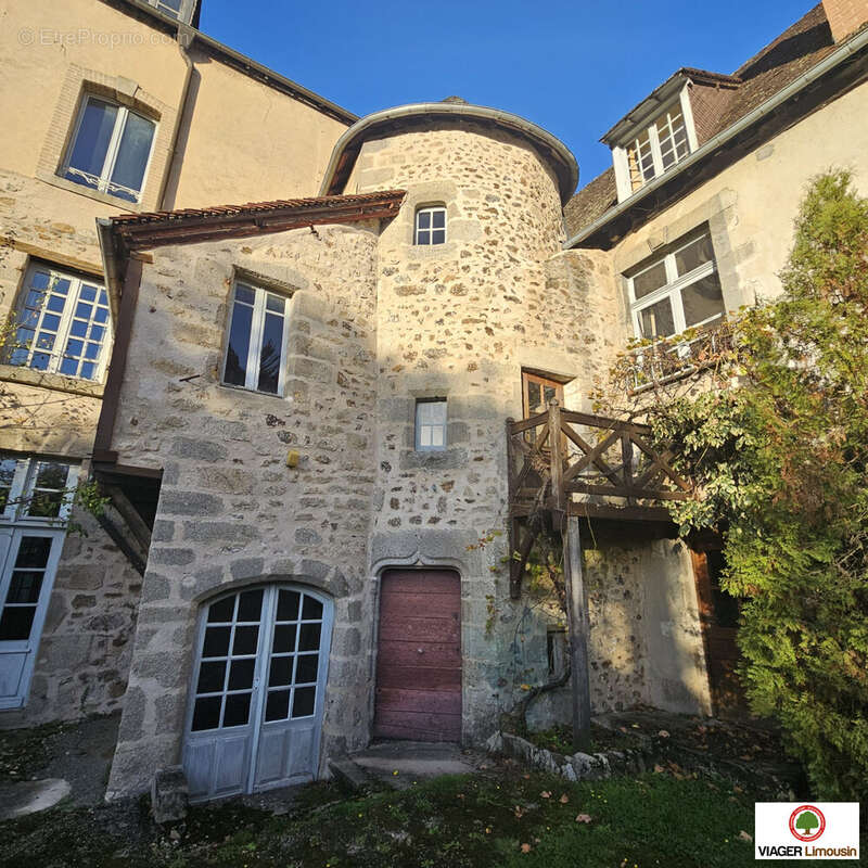 Maison à AUBUSSON