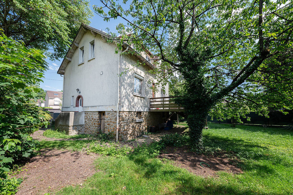 Maison à GOURNAY-SUR-MARNE