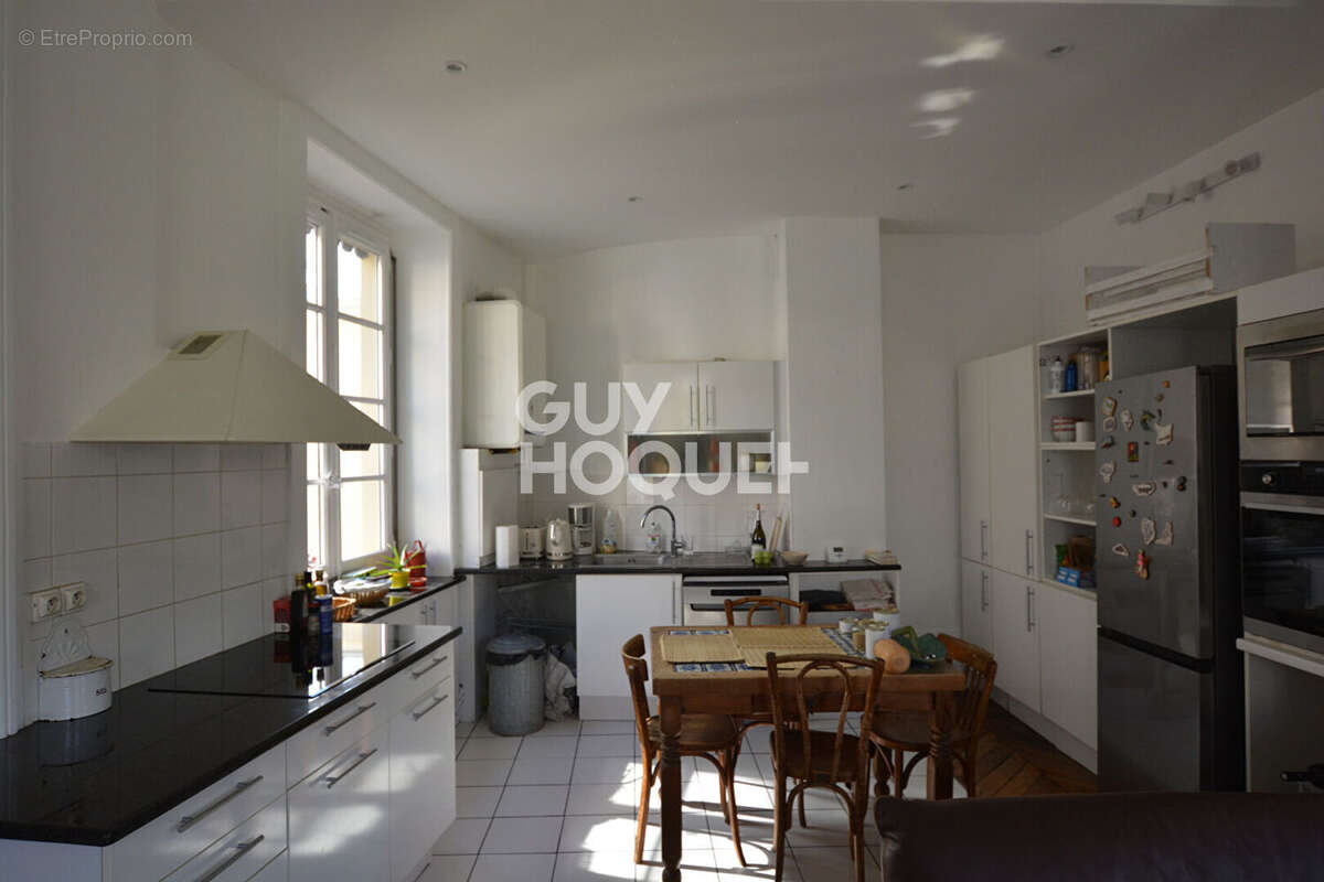 Appartement à LYON-1E