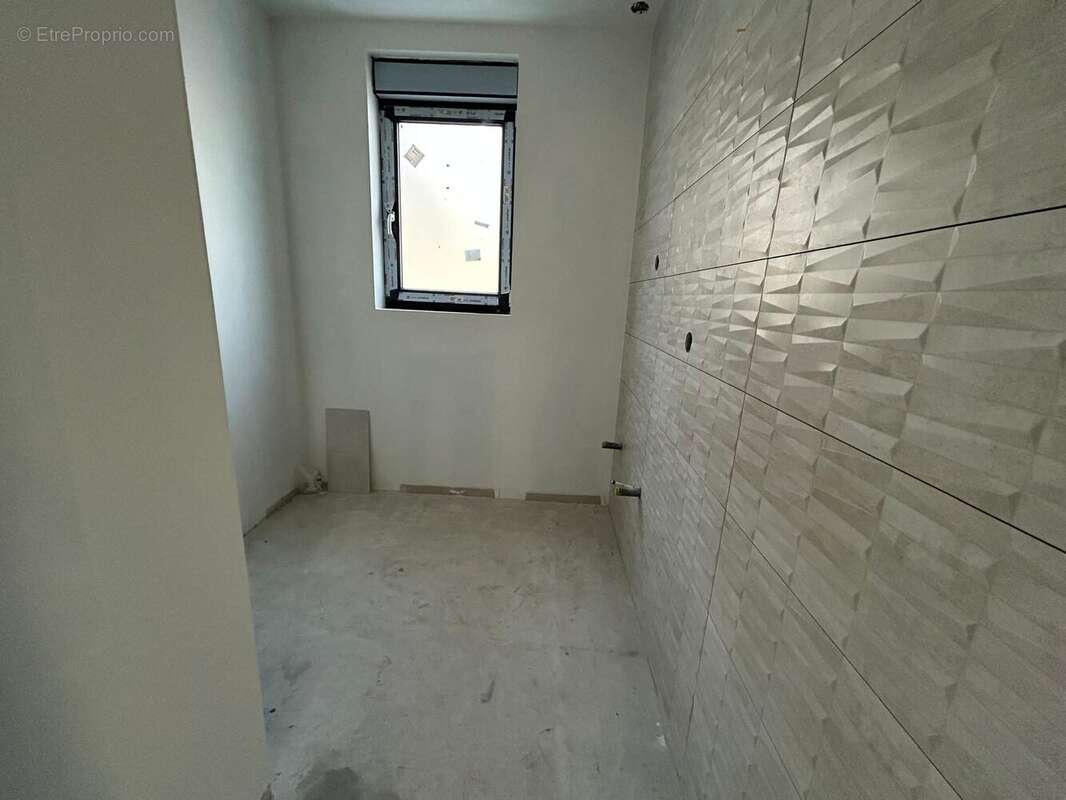 Appartement à CRAVANCHE