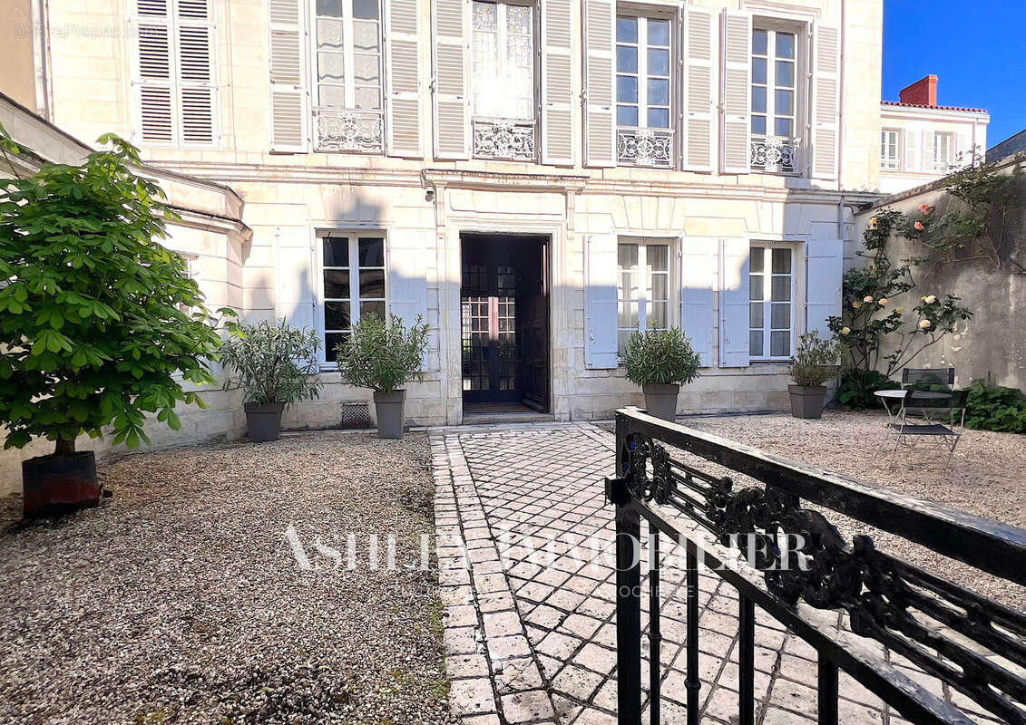 Maison à LA ROCHELLE