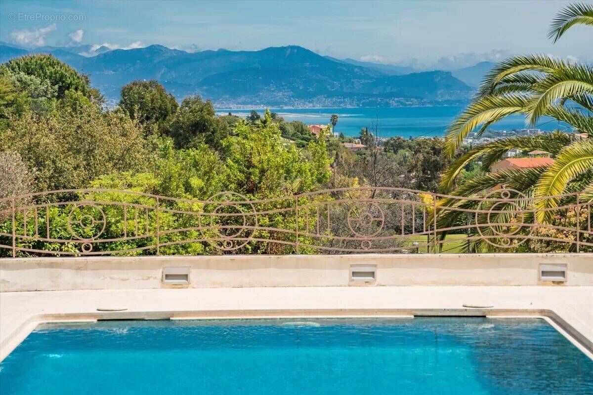 Maison à CANNES