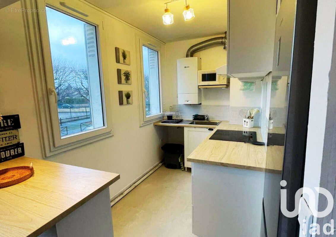 Photo 9 - Appartement à BRETIGNY-SUR-ORGE