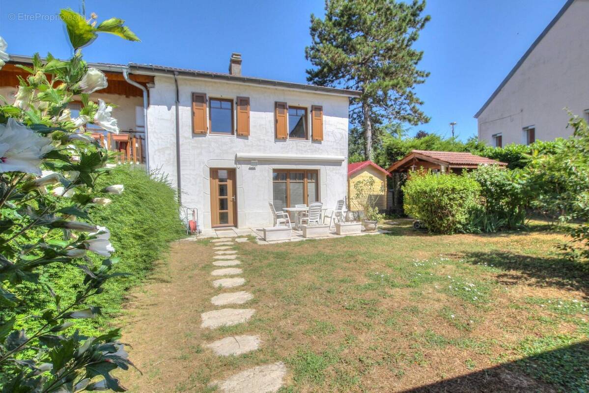Maison à SEGNY